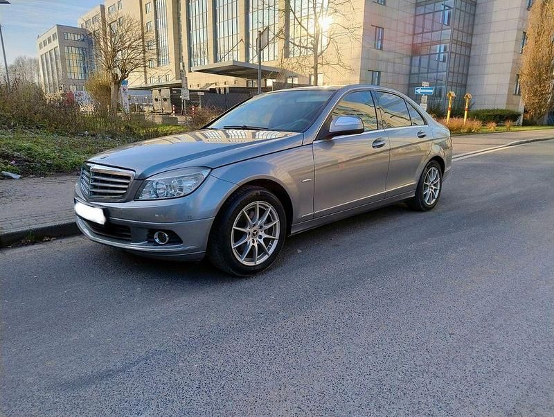 Gebraucht Mercedes C200 Classic 136 PS (100 kW) 2007 Grau Limousine