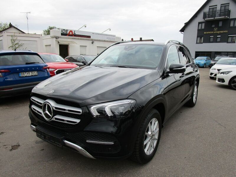 Ung. schwarz unilack Gebraucht 2019 Mercedes GLE300 SUV | 39.990 € (Guter Preis) - Bild 1/4