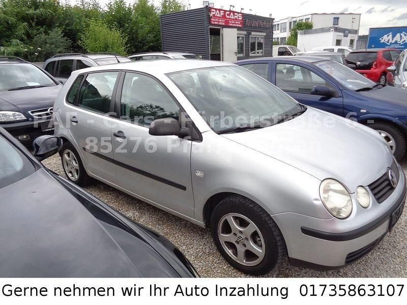 Silber Gebraucht 2004 VW Polo Basis Kleinwagen | 1.299 € (Fairer Preis) - Bild 1/4