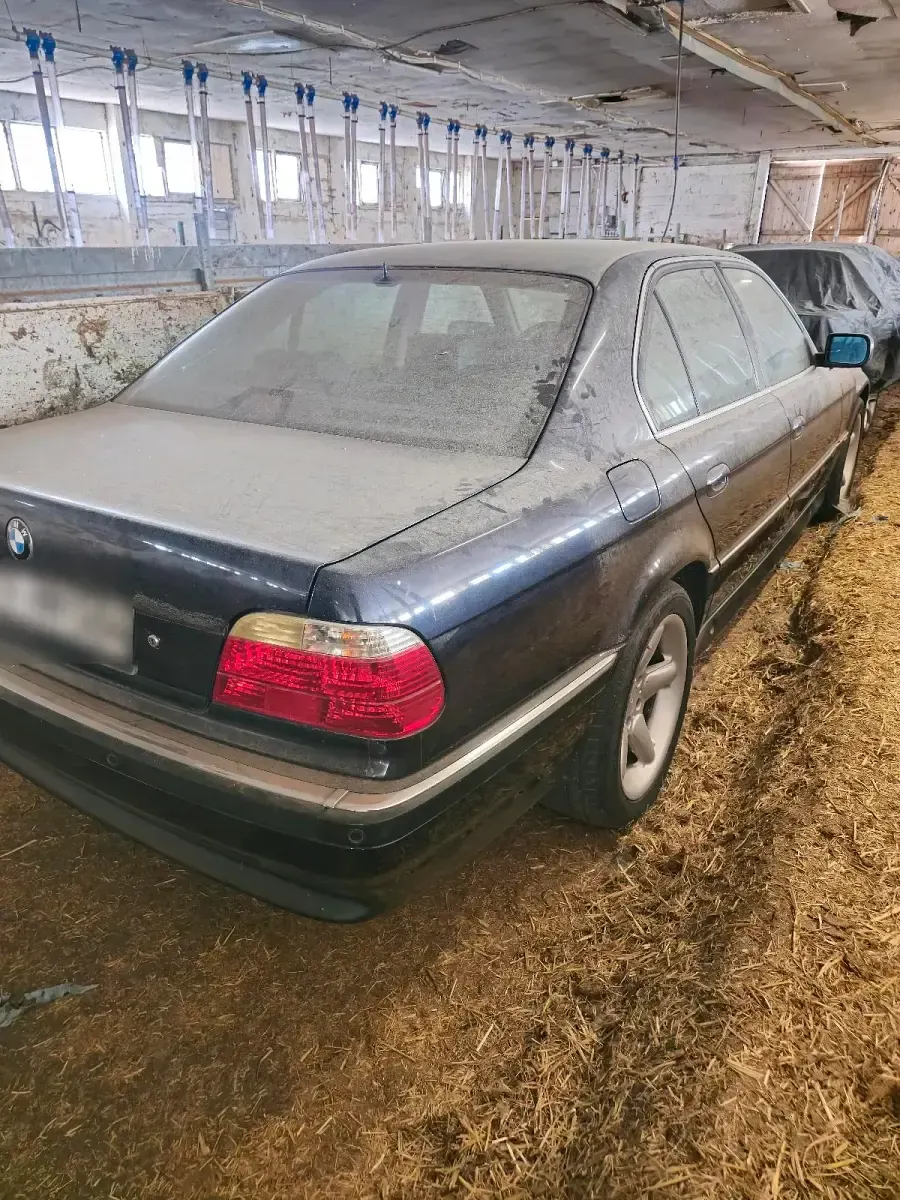 Gebraucht BMW 740 286 PS (210 kW) 1998 Blau Limousine