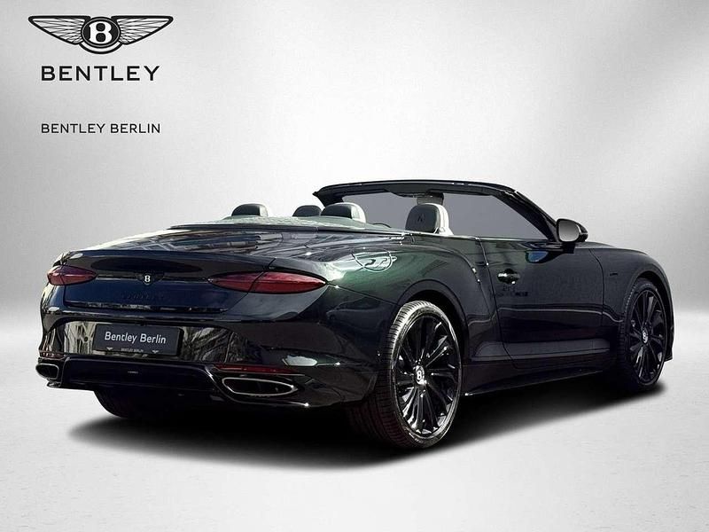 Gebraucht Bentley Continental Mulliner 782 PS (575 kW) 2025 Midnight emerald Limousine