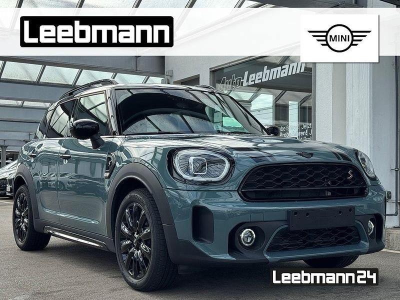 Grün Gebraucht 2022 Mini Cooper S Countryman Classic SUV | 34.199 € (Etwas zu teuer) - Bild 1/4