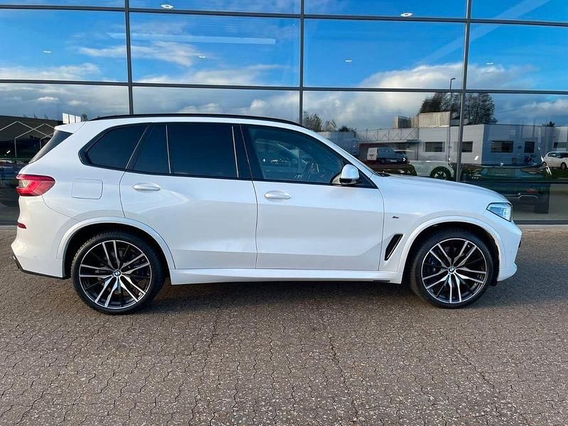 Gebraucht BMW X5 M50 530 PS (389 kW) 2019 Weiß SUV