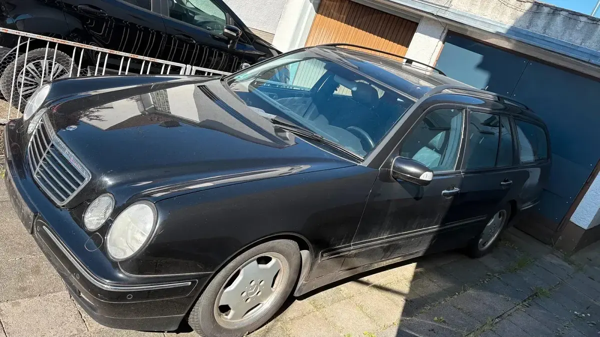 Gebraucht Mercedes C240 170 PS (125 kW) 2000 Blau Kombi