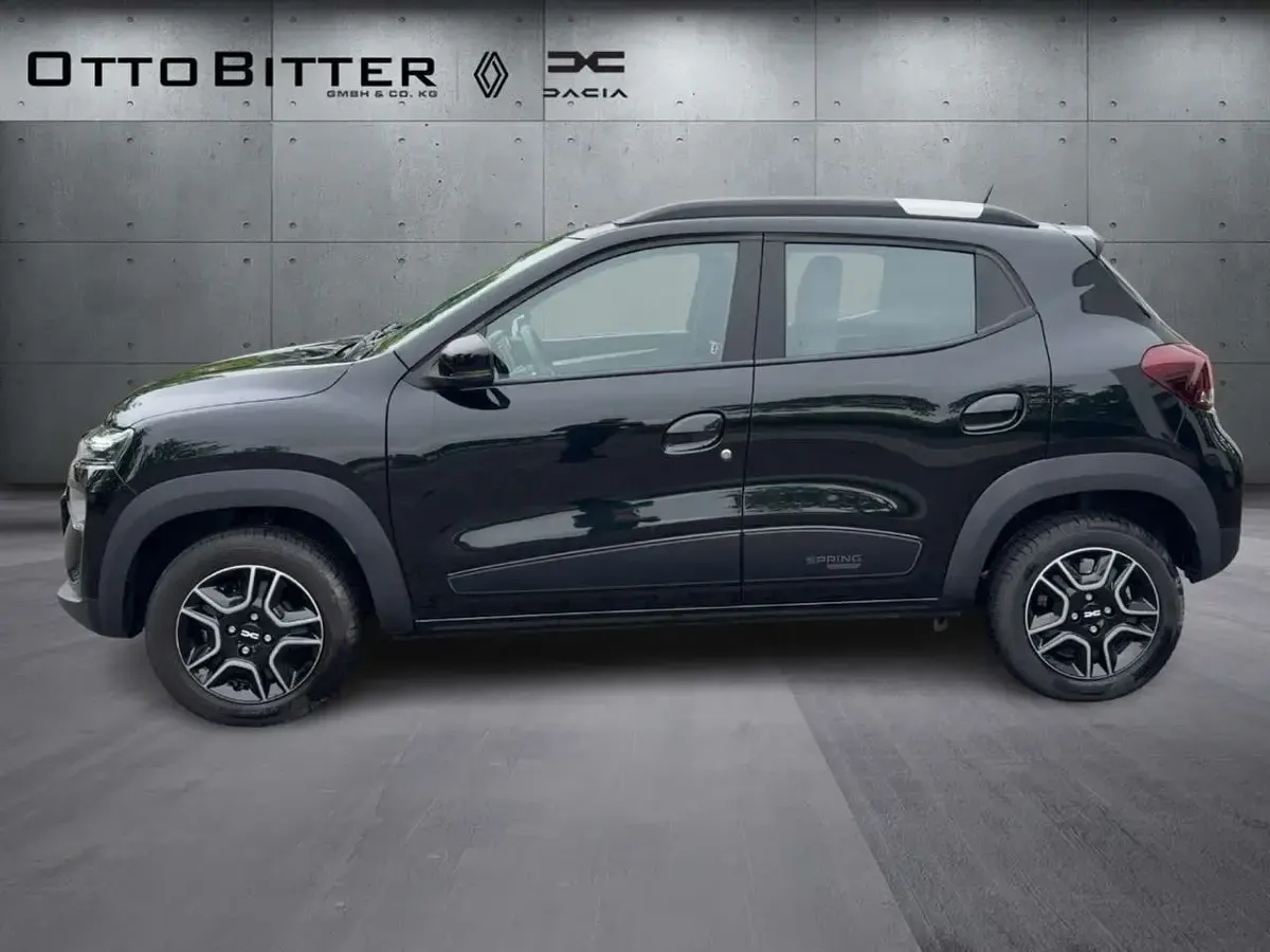 Gebraucht Dacia Spring Essentiel 33 kW (45 PS) 2022 Magmaschwarz Kleinwagen