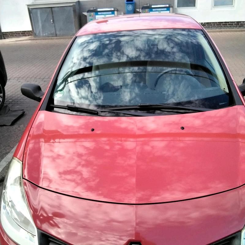 Gebraucht Renault Clio II 75 PS (55 kW) 2006 Rot Kleinwagen