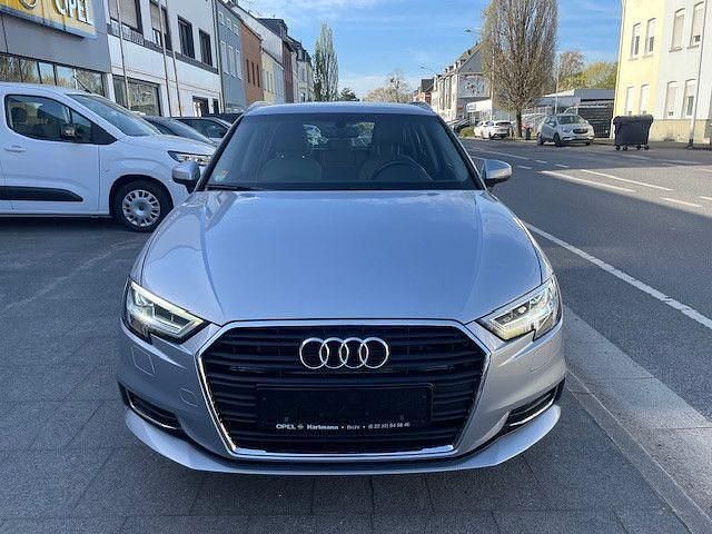 Brugt Audi A3 Design 150 HK (110 kW) 2017 Sølv Sedan