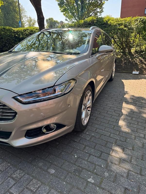Gebraucht 2016 Ford Mondeo Kombi | 11.000 € (Guter Preis) - Bild 1/4