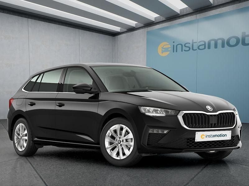Schwarz Neu 2025 Skoda Scala Kleinwagen | 26.549 € (Fairer Preis) - Bild 1/4