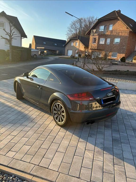 Gebraucht Audi TT Design 160 PS (117 kW) 2008 Grau Coupé