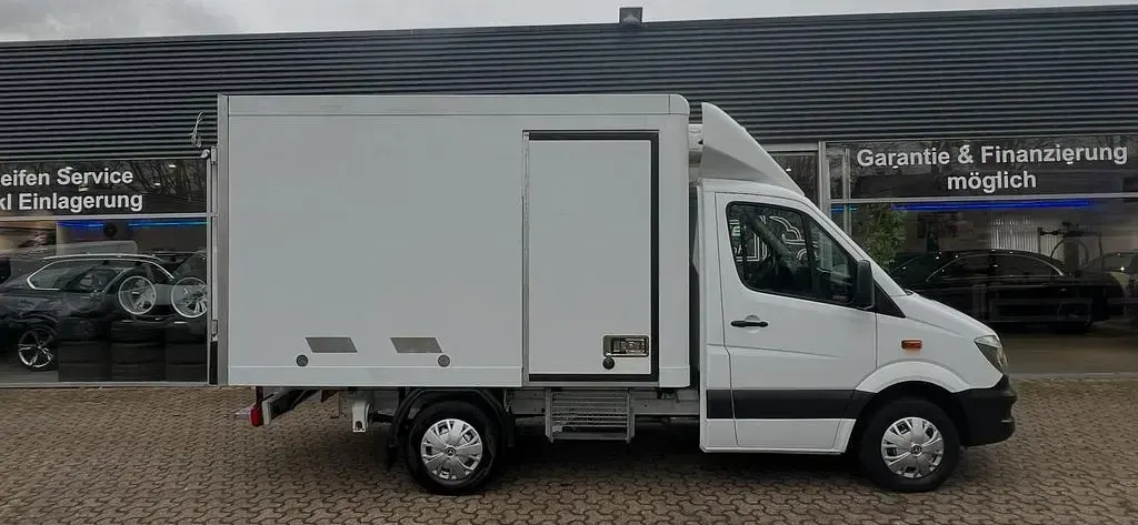 Gebraucht Mercedes Sprinter 143 PS (105 kW) 2018 Weiß Van