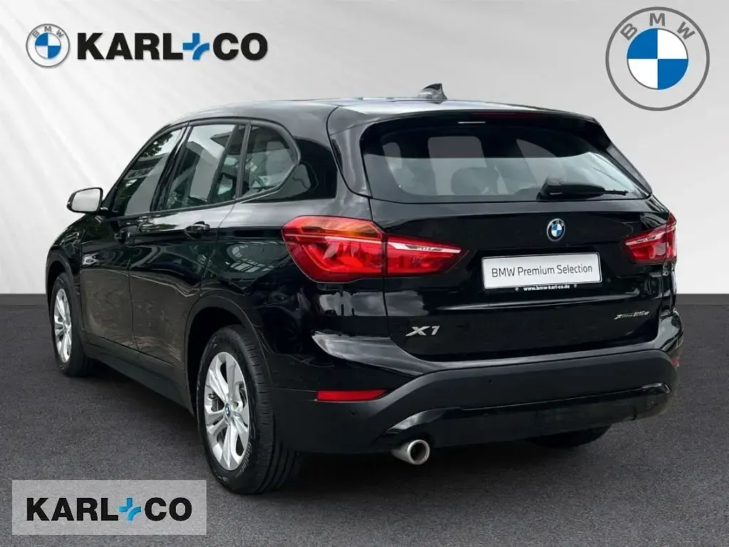 Gebraucht BMW X1 Advantage 220 PS (161 kW) 2022 Schwarz SUV