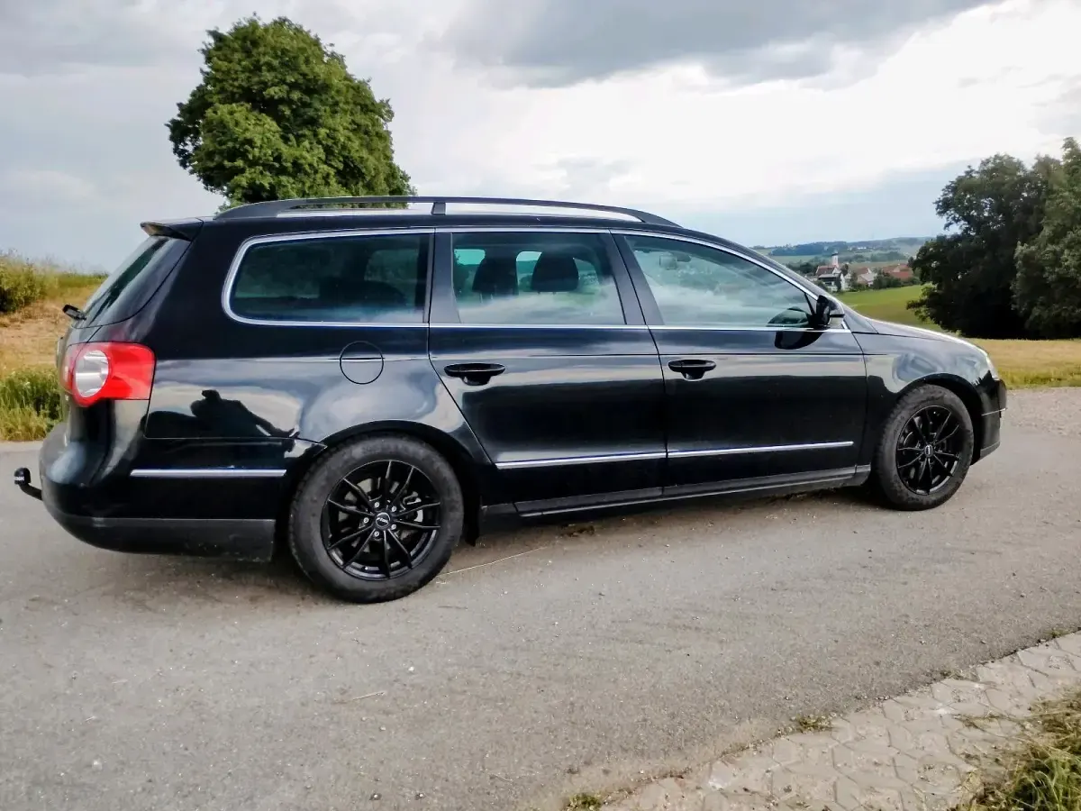Gebraucht VW Passat 160 PS (117 kW) 2010 Schwarz Kombi