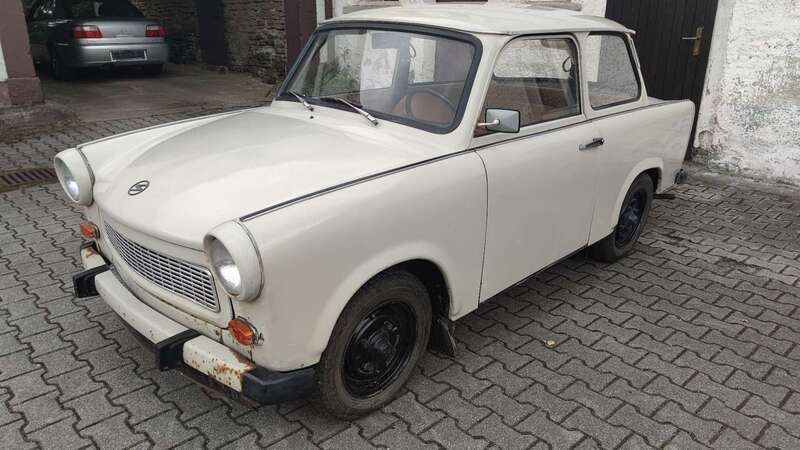 Beige Gebraucht 1986 Trabant 601 Limousine | 1.999 € - Bild 1/4