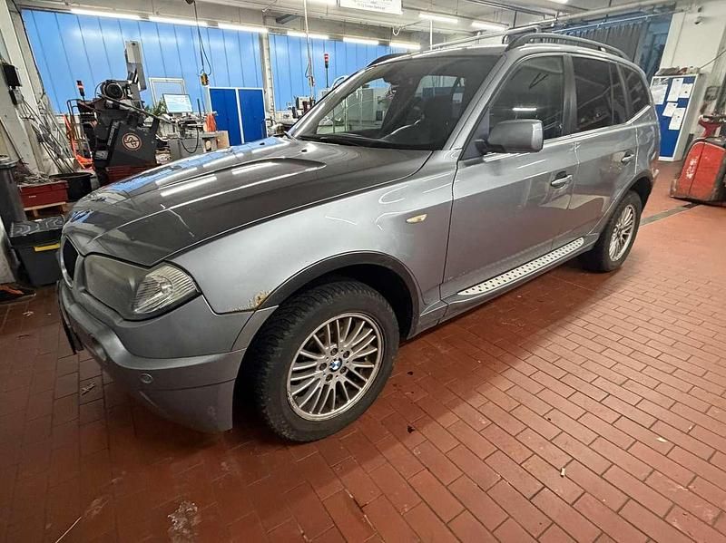 Gebraucht BMW X3 150 PS (110 kW) 2005 Silbergrau metallic SUV