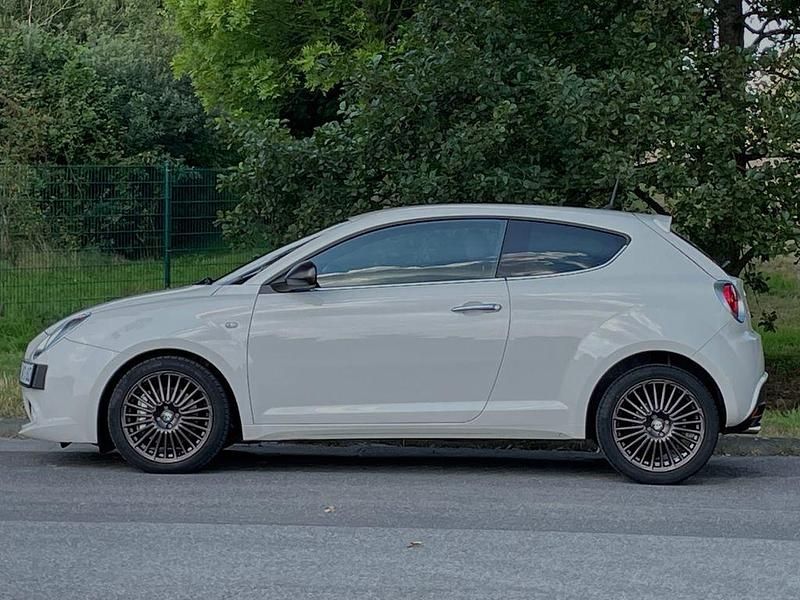 Gebraucht Alfa Romeo MiTo 140 PS (102 kW) 2016 Weiß Kleinwagen