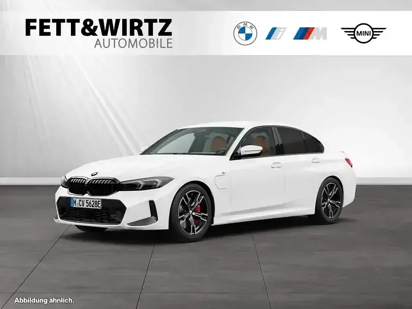 Gebraucht BMW 330e M Sport 292 PS (214 kW) 2025 Limousine