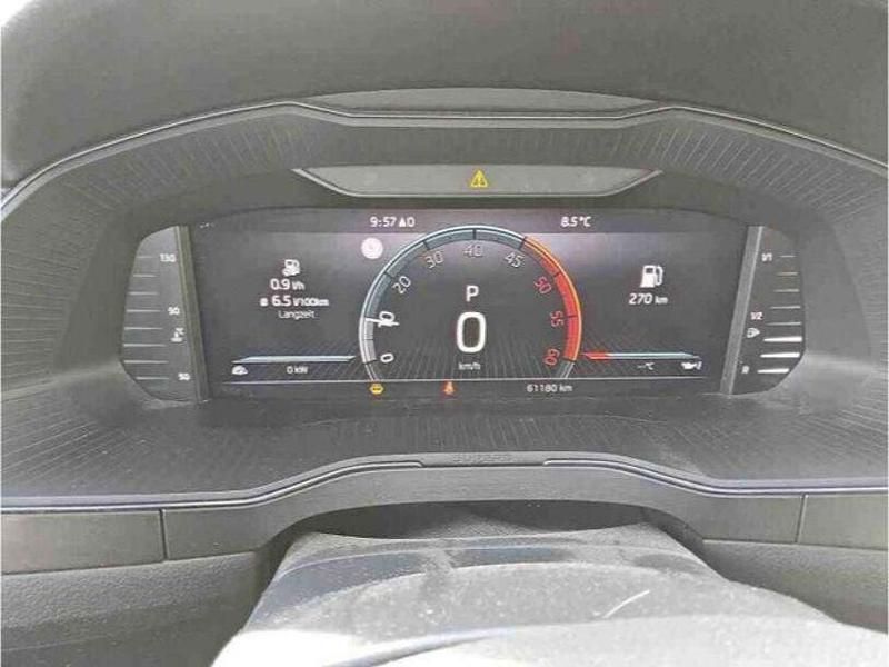 Gebraucht Skoda Superb Style 200 PS (147 kW) 2023 Blackmagic perleffekt Kombi