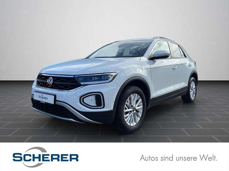 Weiß (pure white) Gebraucht 2024 VW T-Roc Life SUV | 21.250 € (Superpreis) - Bild 1/4