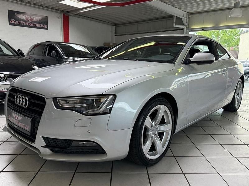 Silber Gebraucht 2013 Audi A5 S-Line Coupé | 11.450 € (Superpreis) - Bild 1/4