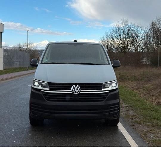 Gebraucht VW Transporter 2021 Grau Van