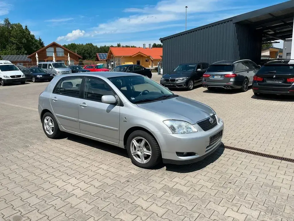 Gebraucht Toyota Corolla Sol 110 PS (80 kW) 2004 Silber Limousine