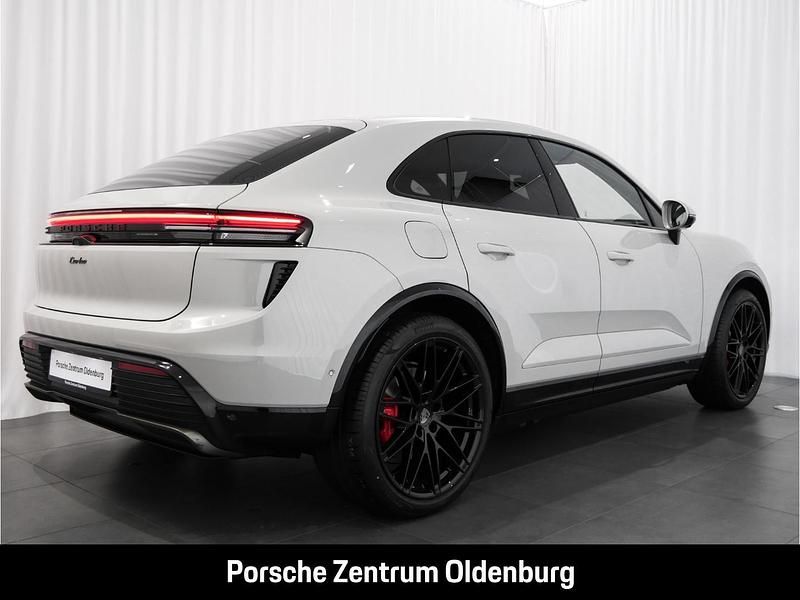 Neu Porsche Macan Turbo 469 kW (639 PS) 2026 Grau SUV