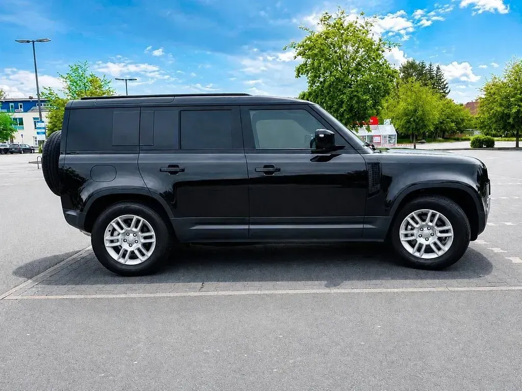 Gebraucht Land Rover Defender S 200 PS (147 kW) 2025 Schwarz SUV