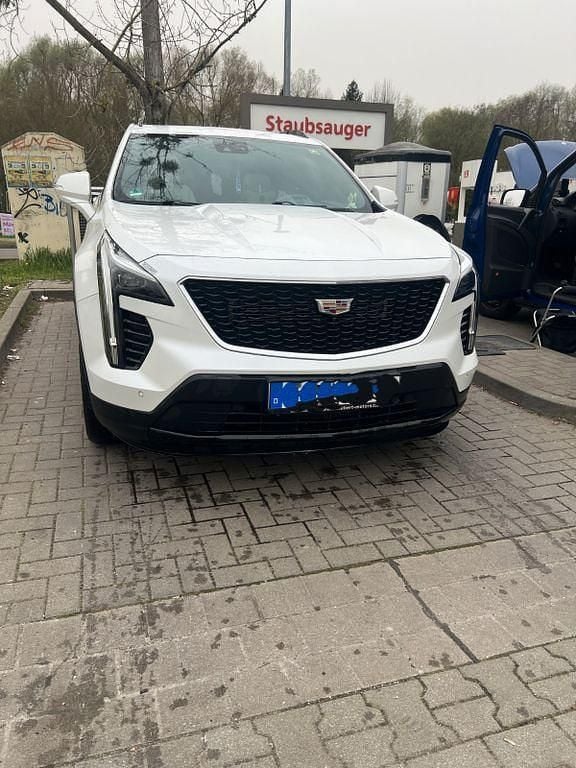 Gebraucht Cadillac XT4 174 PS (127 kW) 2020 Weiß SUV