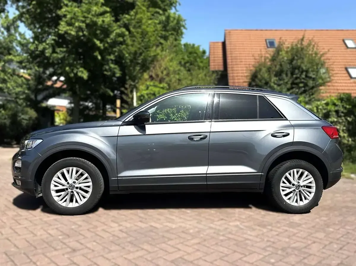 Gebraucht VW T-Roc 116 PS (85 kW) 2020 Grau SUV