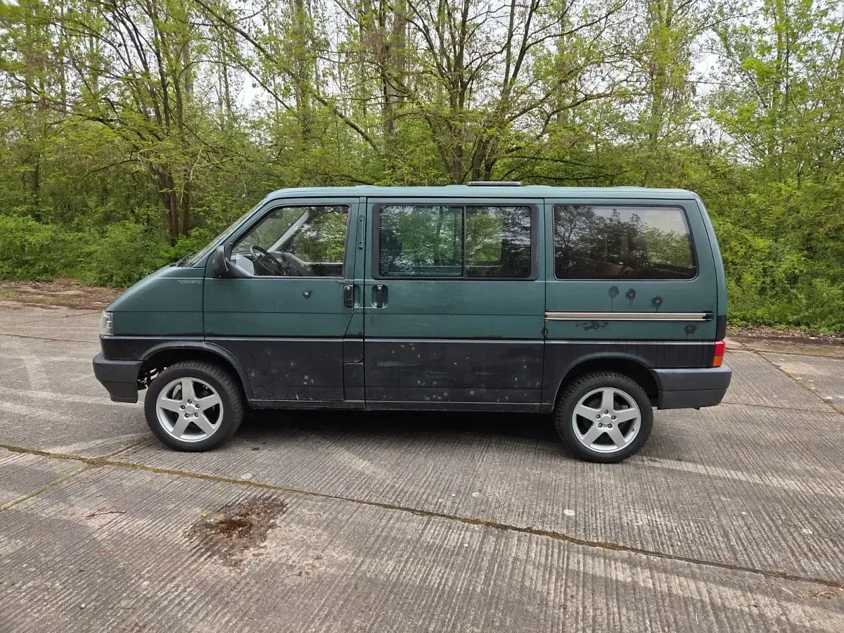 Gebraucht VW T4 110 PS (80 kW) 1995 Grün Van
