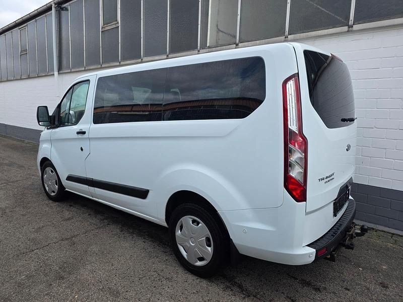 Gebraucht Ford Transit Custom 131 PS (96 kW) 2019 Weiß Van / Kleinbus