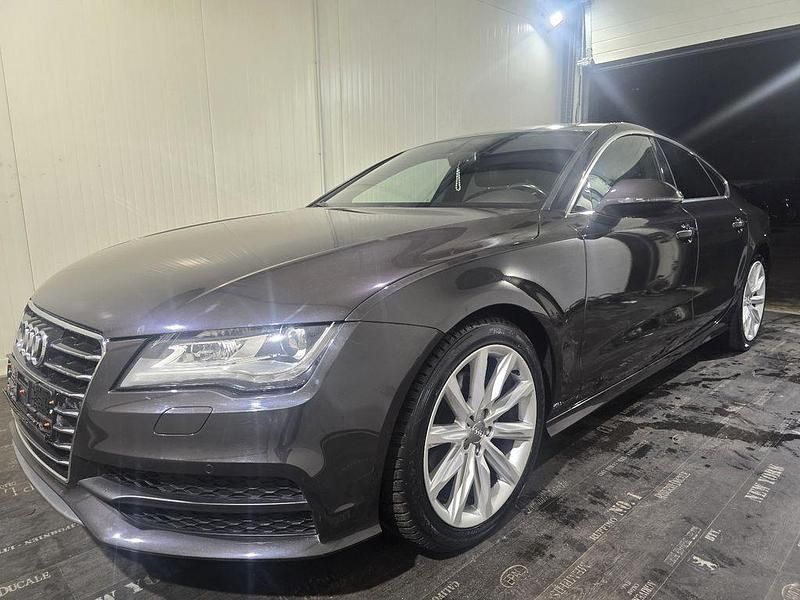 Grau Gebraucht 2013 Audi A7 Sportback S-Line Kleinwagen | 13.450 € (Superpreis) - Bild 1/4