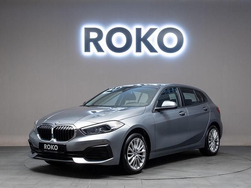 Gebraucht BMW 118 136 PS (100 kW) 2022 Skyscraper grau metallic Kleinwagen