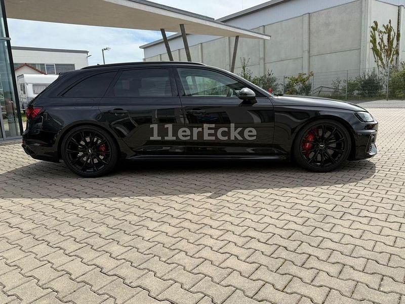 Gebraucht Audi RS4 Competition 450 PS (330 kW) 2023 Schwarz Limousine