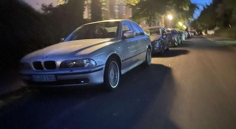 Gebraucht 1999 BMW 523 Limousine | 1.500 € (Guter Preis) - Bild 1/4