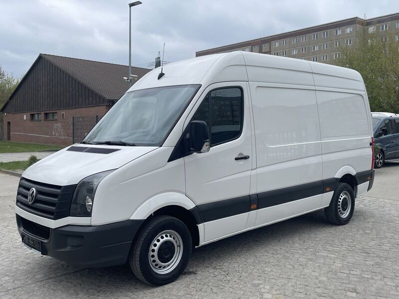 Weiß Gebraucht 2017 VW Crafter Van | 16.541 € (Fairer Preis) - Bild 1/4