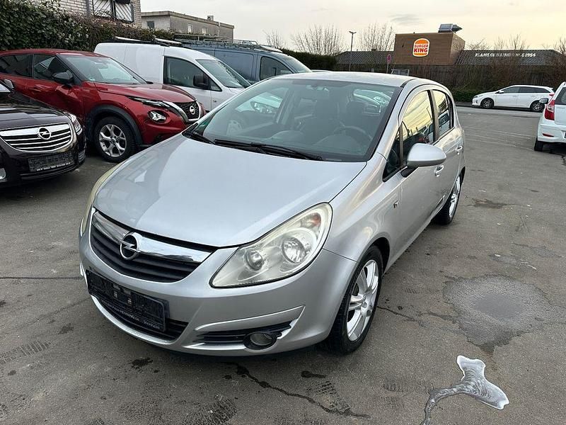 Gebraucht Opel Corsa Innovation 90 PS (66 kW) 2009 Silber Kleinwagen