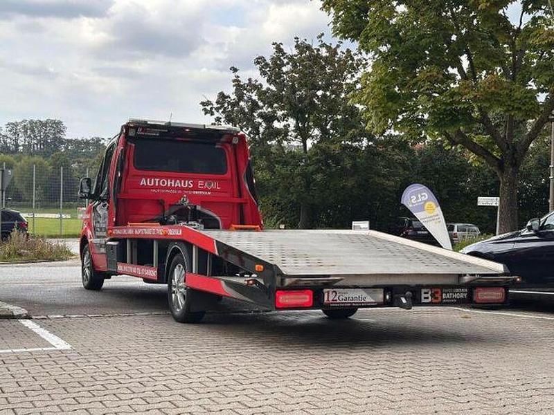 Gebraucht Mercedes Sprinter 190 PS (139 kW) 2023 Obsidianschwarz metallic Van