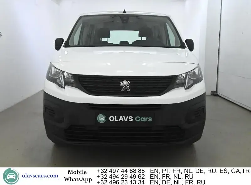 Gebraucht Peugeot Rifter Active 131 PS (96 kW) 2022 Weiß Van / Kleinbus