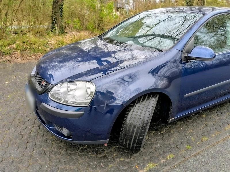 Gebraucht VW Golf V 102 PS (75 kW) 2007 Blau Limousine
