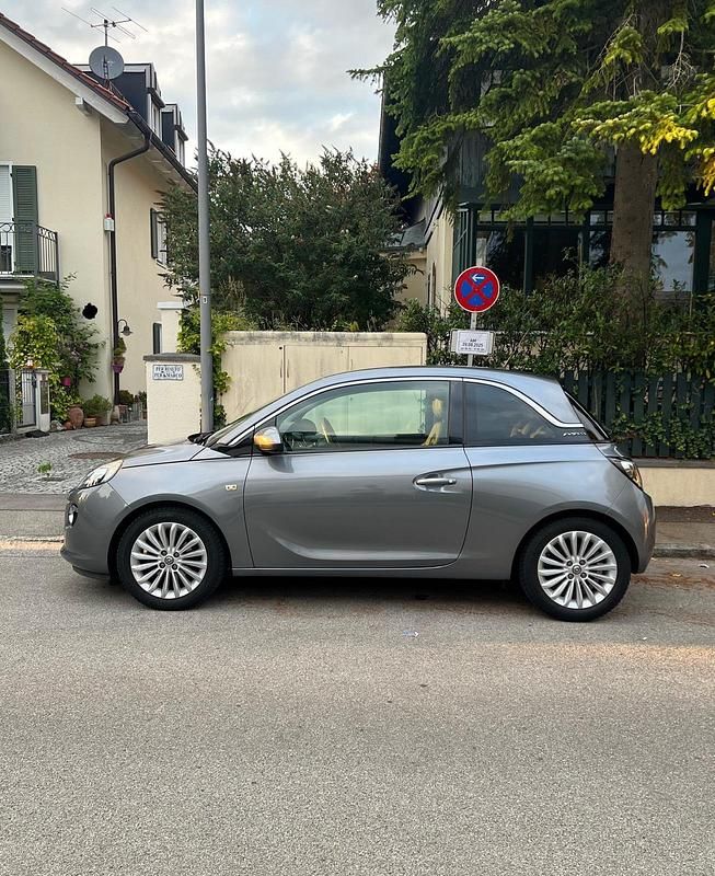 Second-hand Opel Adam 101 CP (74 kW) 2018 Gri Hatchback