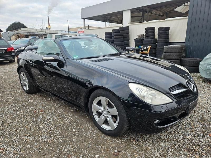 Gebraucht Mercedes SLK280 231 PS (169 kW) 2005 Schwarz Cabrio