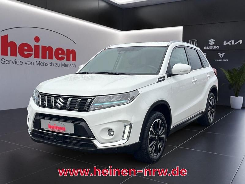 Gebraucht Suzuki Vitara Comfort+ 129 PS (94 kW) 2021 Weiß SUV
