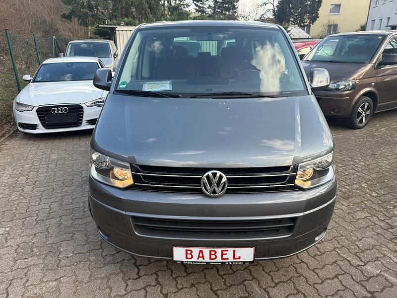 Gebraucht VW Multivan Comfortline 140 PS (102 kW) 2011 Grau Van