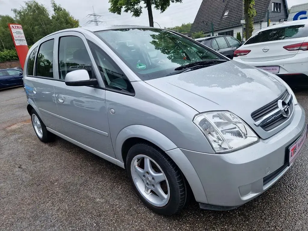 Gebraucht Opel Meriva Edition 101 PS (74 kW) 2005 Silber Van / Kleinbus