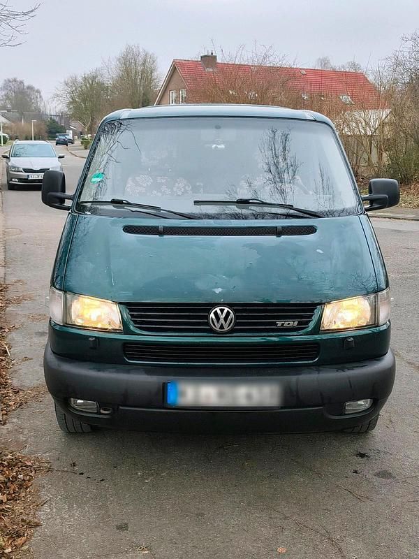 Grün Gebraucht 1999 VW Caravelle Van / Kleinbus | 4.699 € (Guter Preis) - Bild 1/4