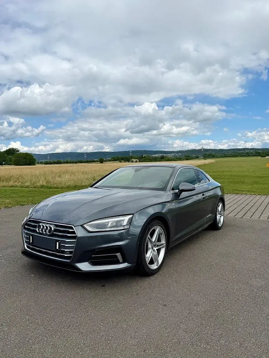 Gebraucht Audi A5 S-Line 190 PS (139 kW) 2018 Grau Coupé