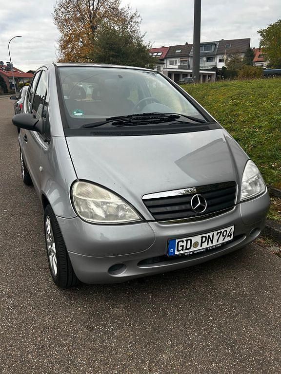 Silber Gebraucht 1999 Mercedes A160 Classic Van / Kleinbus | 700 € (Superpreis) - Bild 1/4
