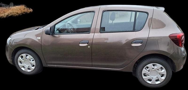 Braun Gebraucht 2018 Dacia Sandero Ambiance Limousine | 6.750 € (Guter Preis) - Bild 1/4